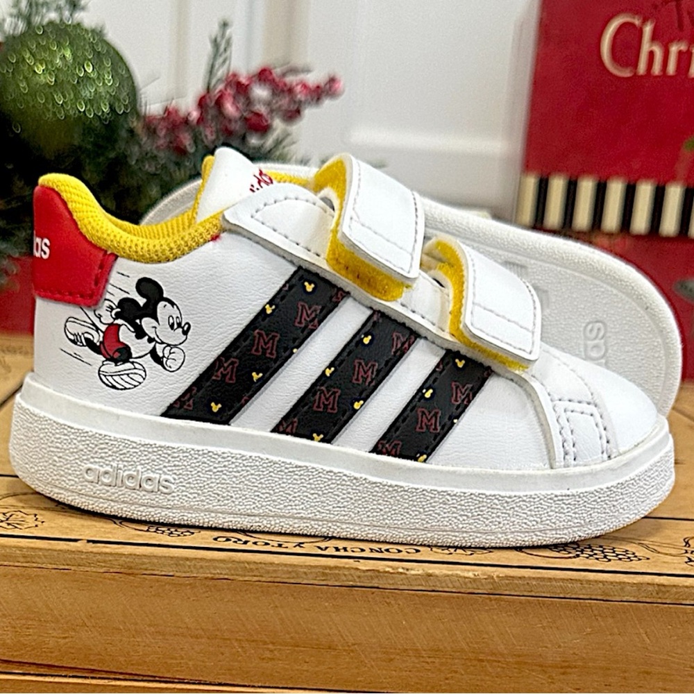 Adidas Kids White and Yellow Mickey Mouse Sneakers - Picture 4 of 16